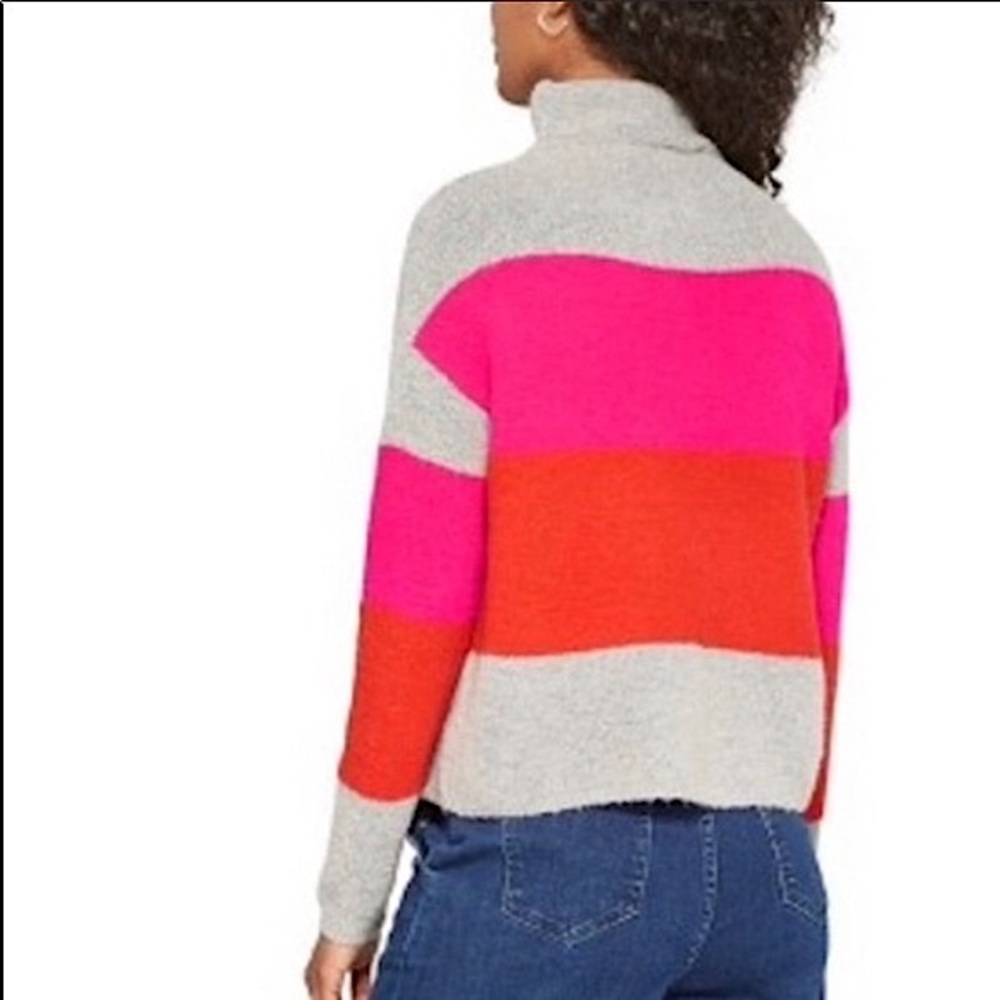 Cliche Colorblock Sweater - Picture 2 of 11